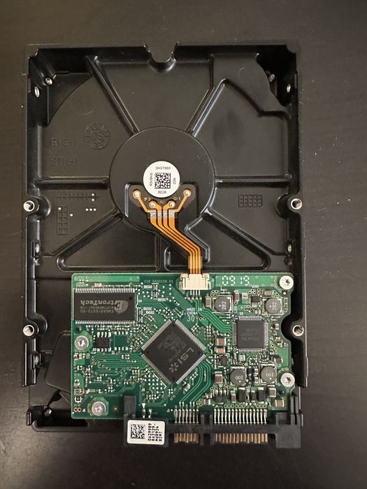 Хард Диск 320GB - HITACHI