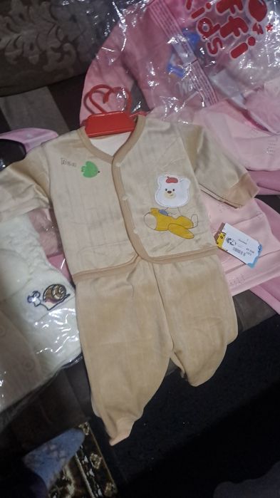 bolalar uchjn kiyimlar yangi