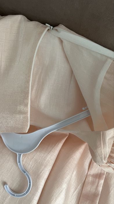 Продам нарядное платье