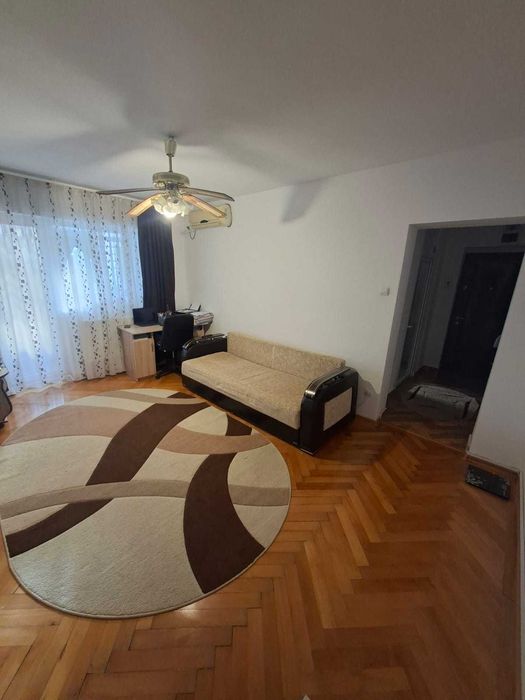 Apartament 2 camere  ZONA CARAIMAN
