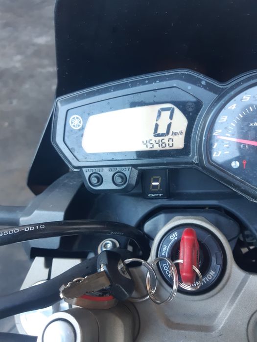 Мотоциклет Ямаха (Yamaha  XJ 6)-на части