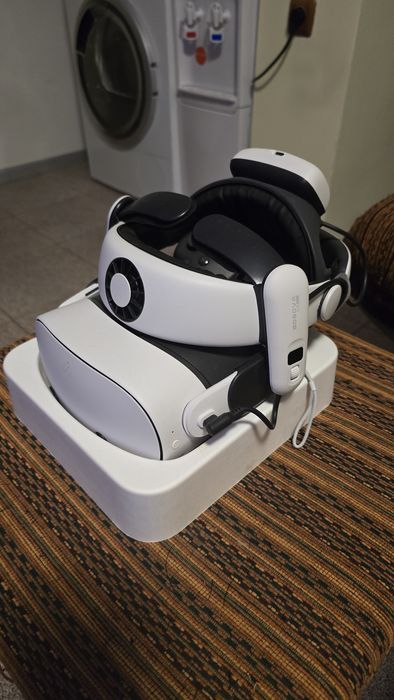 Meta quest 3s 128gb + BoboVr 3s pro