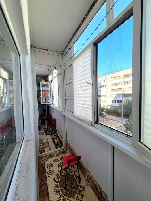 Продам 3 комн студию с евроремонтом.