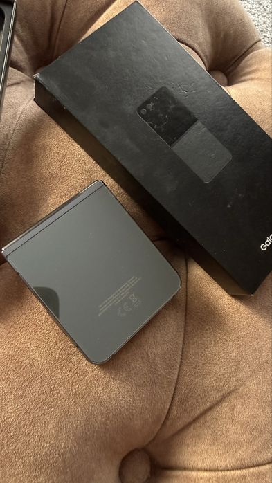 Samsung Z Flip 5