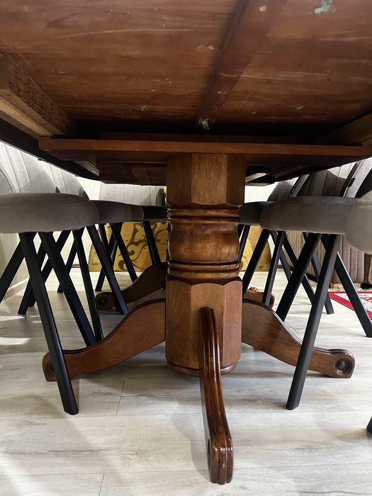 Стол большой гостевой