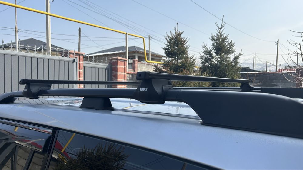 Рейлинги Thule черный