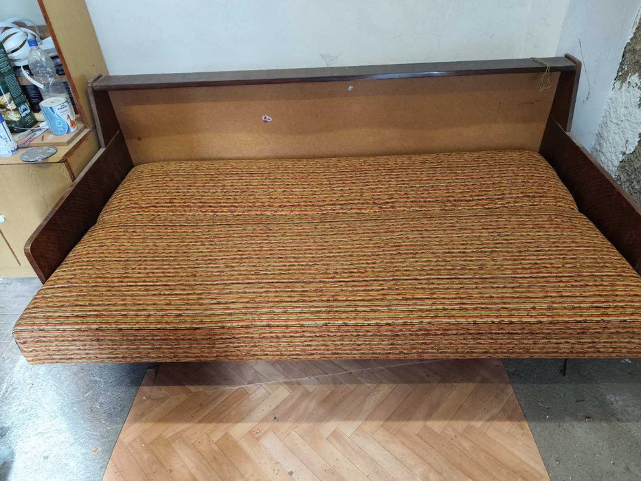 Диван разтегателен