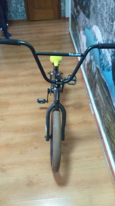 Велосипед BMX трюковой