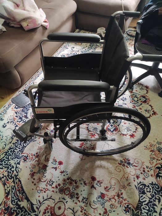 Инвалидная коляска