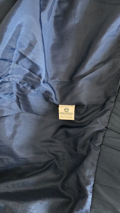 Продам новую ветровку