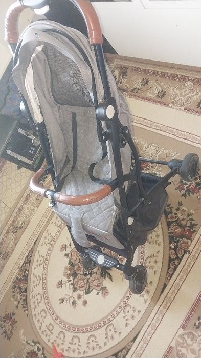 Коляска-чемодан лёгкая