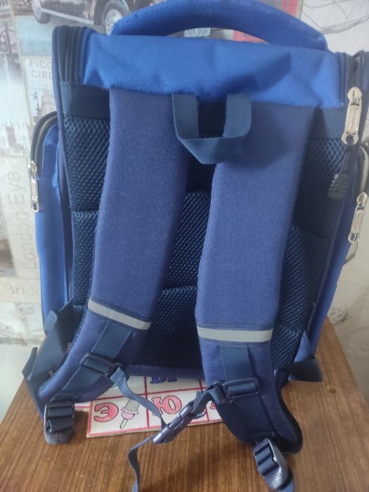 продам новый портфель