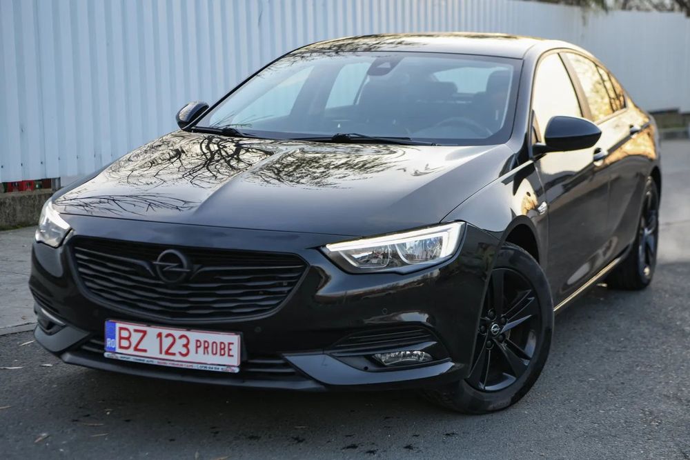 Opel Insignia Full Led/ Automata/ Piele cu textil/ Android Auto/ Distronic/ Garantie