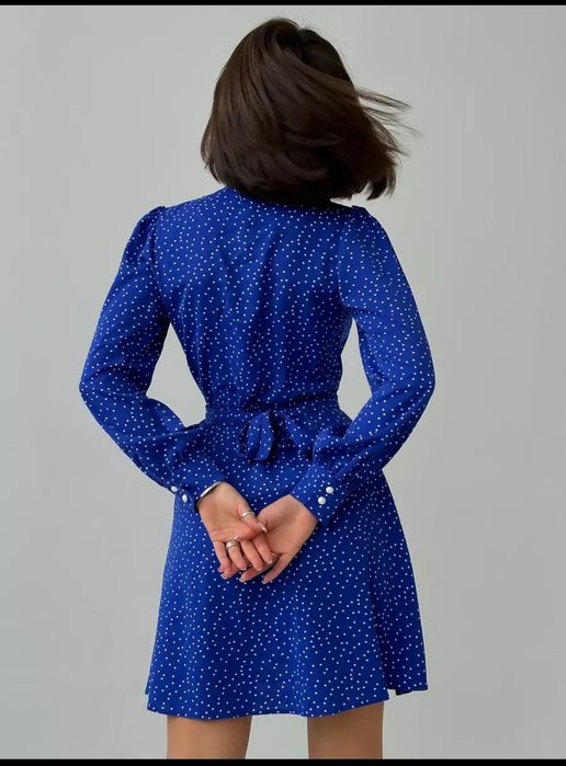 Продам     платье