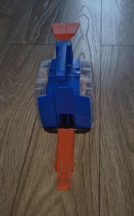 Hot wheels launcher case