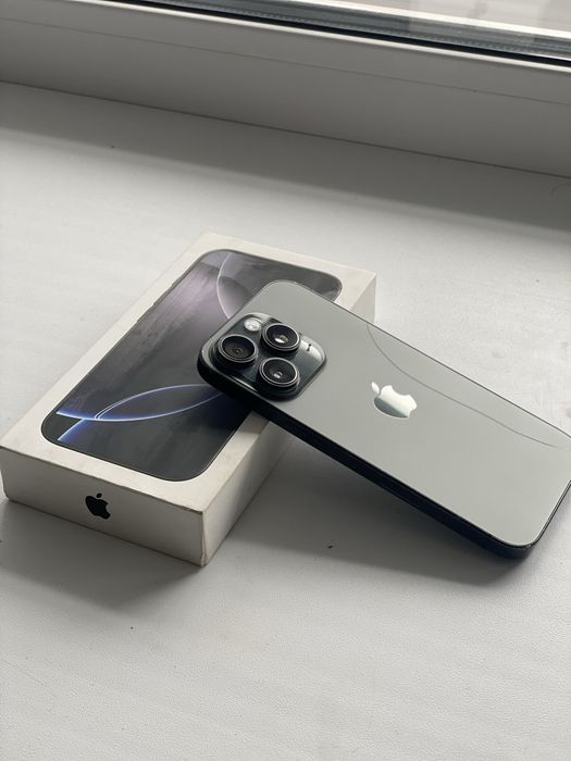 Iphone 16 pro 256gb (82%)