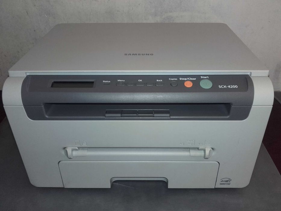 Отличен!!! Лазерен принтер, скенер и копир 3 в 1 Samsung SCX 4200