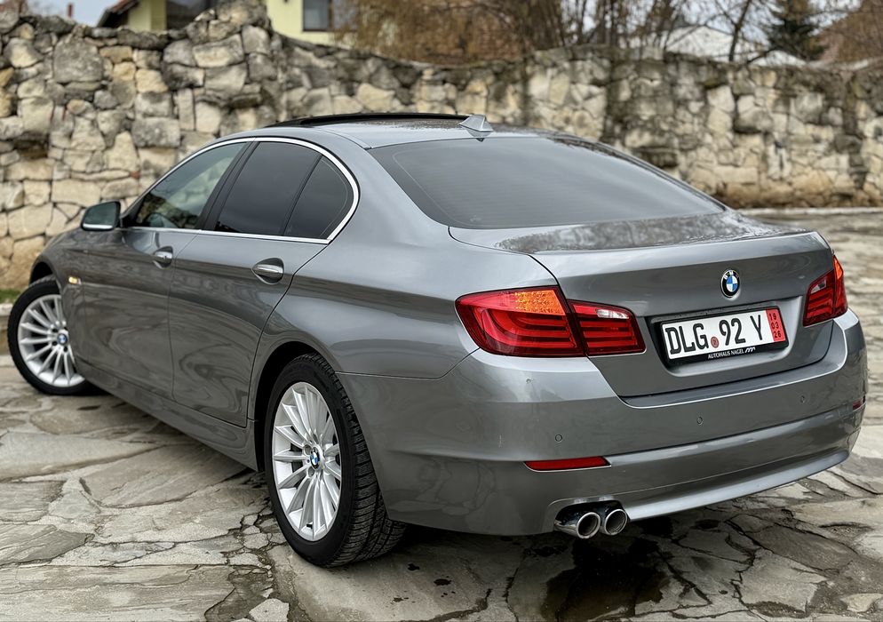 BMW 530d X-Drive 258CP  2012 -Luxury Line - ACC-Trapa -2 butoane FULL