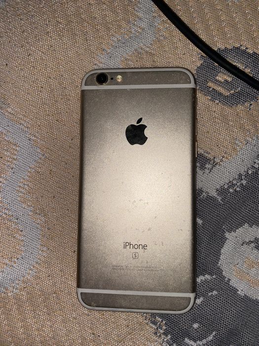 продам iPhone 6S