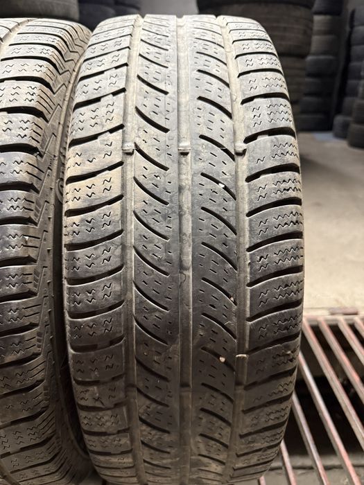 Continental 205/65/16c