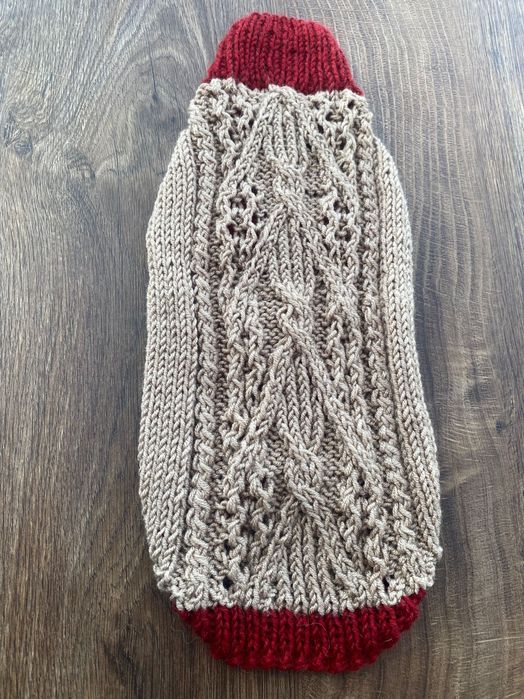 Дрехи, пуловери по поръчка за куче