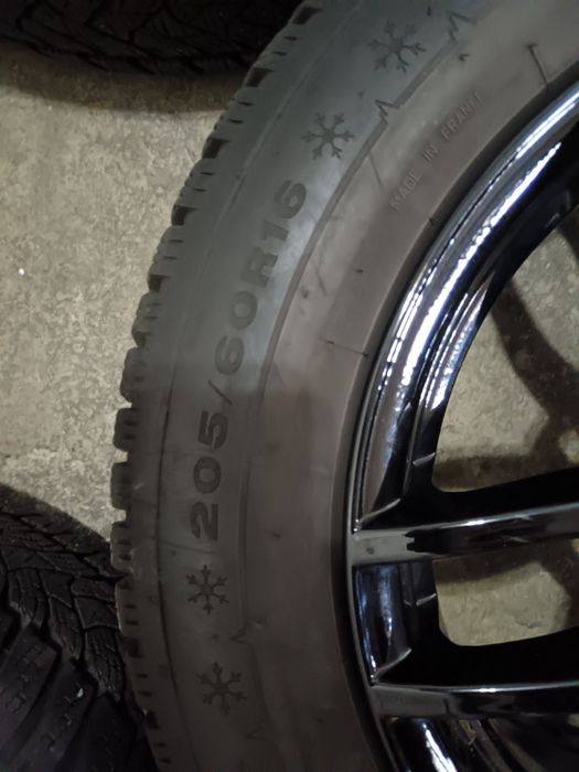 Set jante aliaj 5x114.3 et 38 cu anvelope iarna 205/60/16 kia Hyundai mazda Renault Dacia BYD Mitsubishi