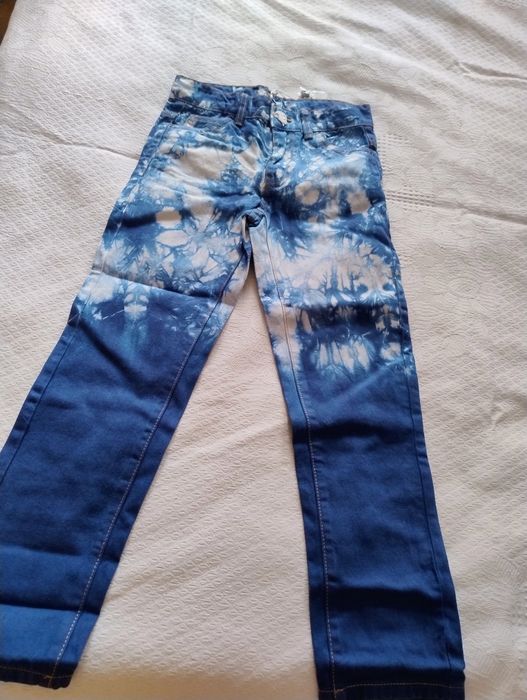 Продам джинсы, брюки  школьные новые