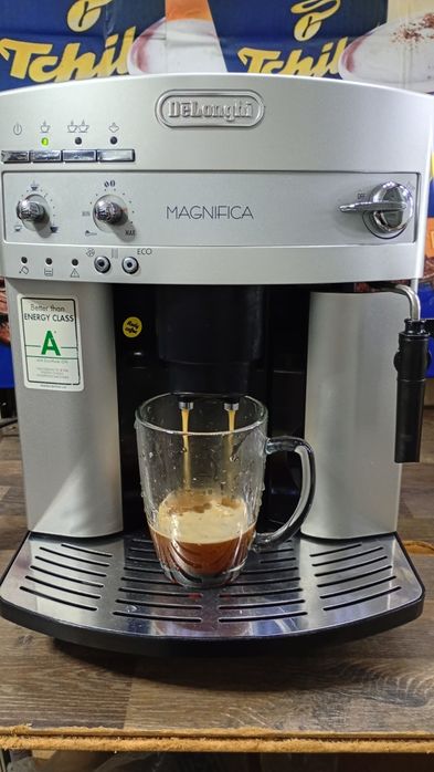 Expresor cafea Delonghi Magnifica