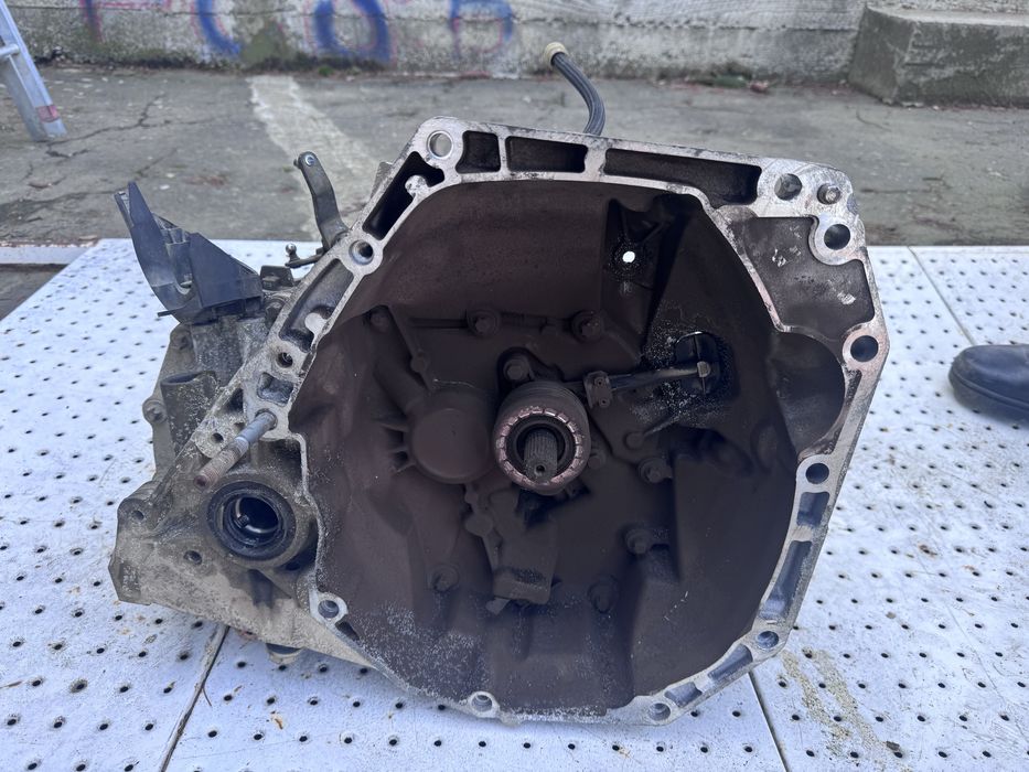 Cutie viteze 5+1 trepte JR5 Renault Fluence Megane 3 1,6 benzina H4M