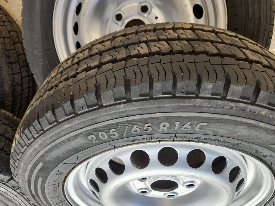 Cauciucuri 205 65 16 C  m+s