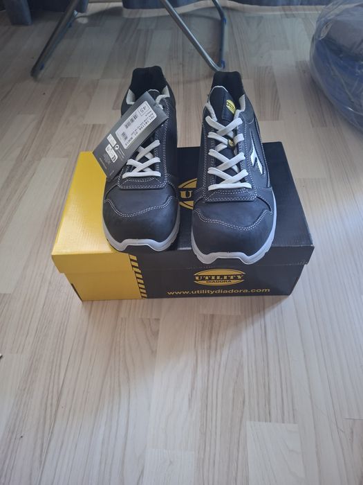 Работни  обувки DIADORA