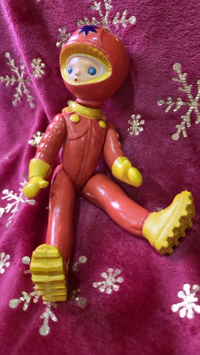 Игрушка ссср целлулоид космонавт редкая коллекционная