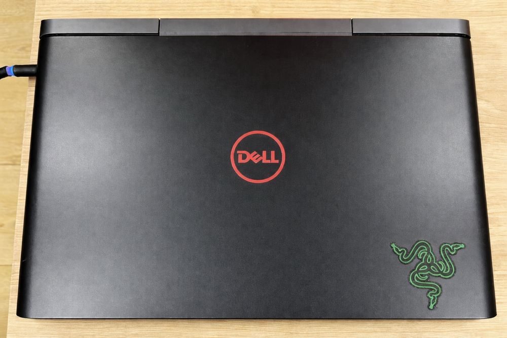 Laptop Gaming Dell Inspiron 7577