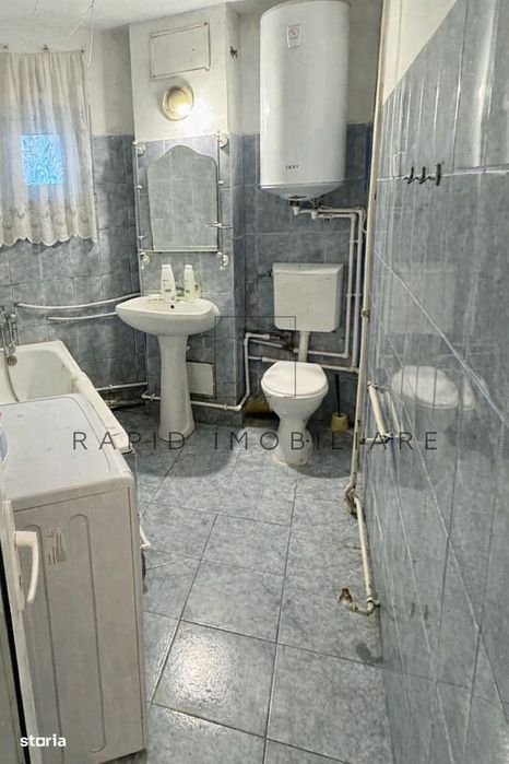 Ap. 2 camere - Decomandat - Sid. Vest - Etaj 1