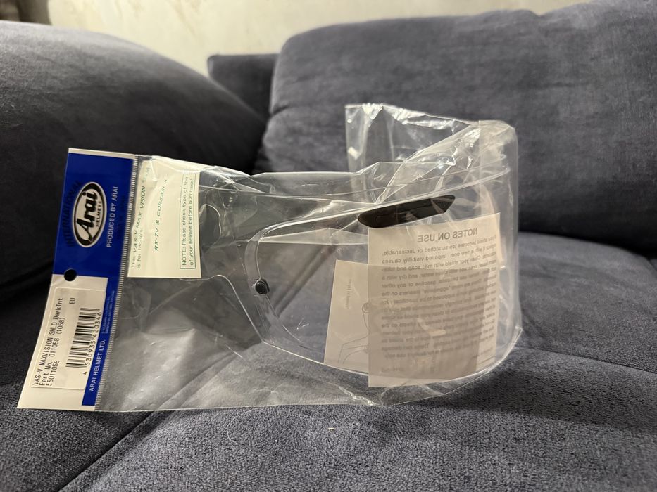 Каска Arai Profile-V М-размер