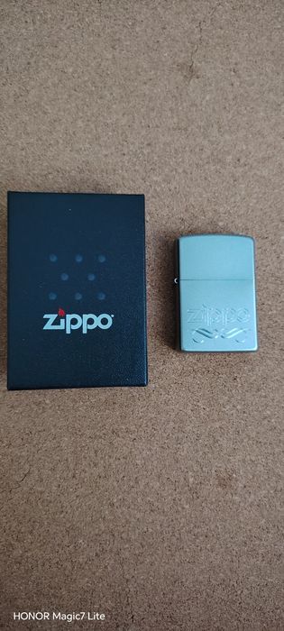 Оригинална бензинова запалка Zippo