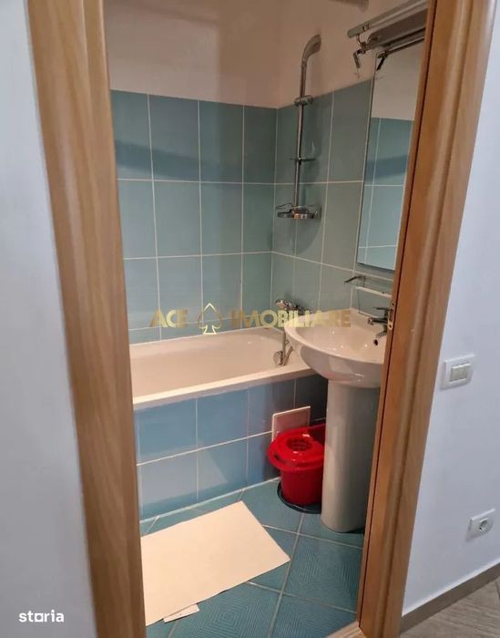 3 Camere de inchiriat | Jiului | Metrou | Centrala | Parcare