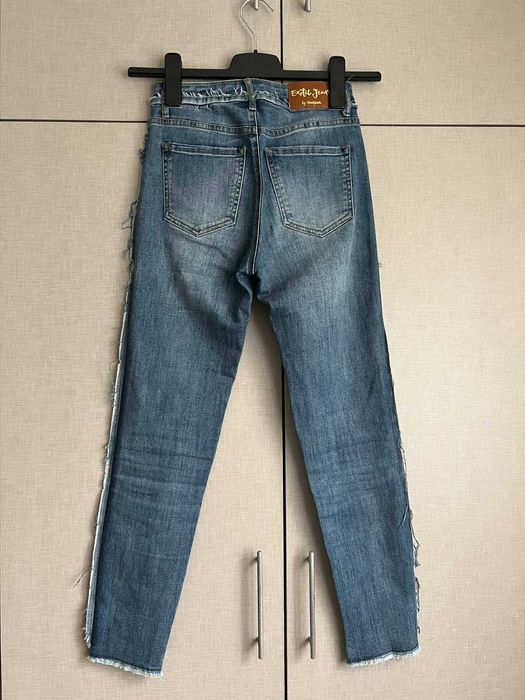 Дамска риза Guess и дънки Guess и Desigual