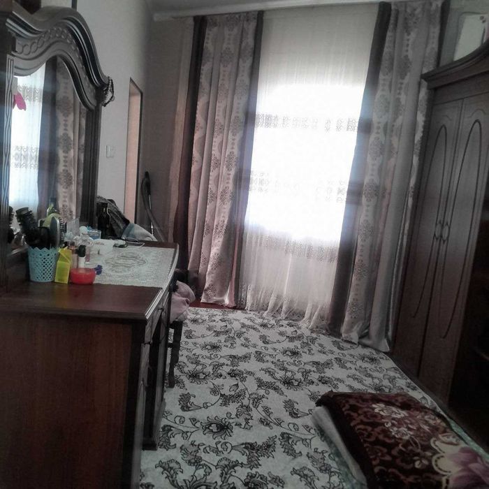 Сабзавот оркасида Ун кургон махаллада Янги уй, 3,5-сотка, 5-хона