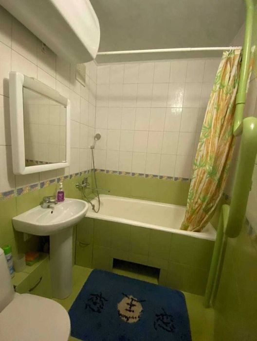 3 хонали Медгородок Сотилади