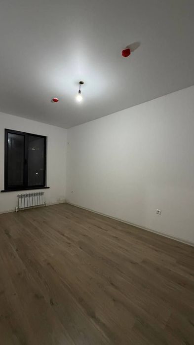 ЖК "Assalom Sohil 2комнатная 54м² , ул.Фаргона Йули .Кадастр есть .