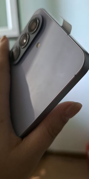 Продается новый телефон Samsung a57