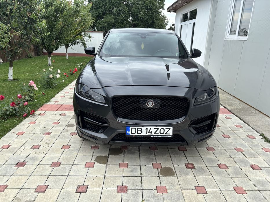 Jaguar F-Pace R Sport