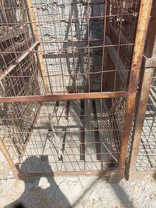 Продам железные ящики  ( клетки ) из мощных материалов