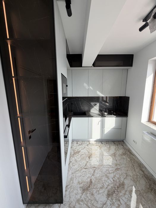 Bucatarie la comanda / Mobilier la comanda