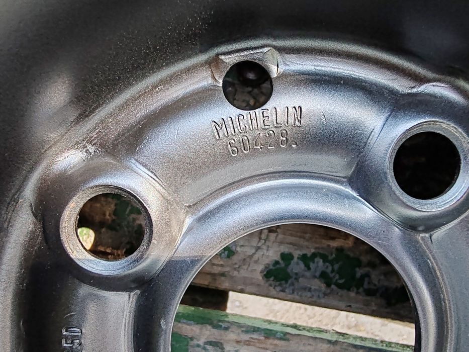 Резервна гума Патерица  VW 105/70/14 michelin