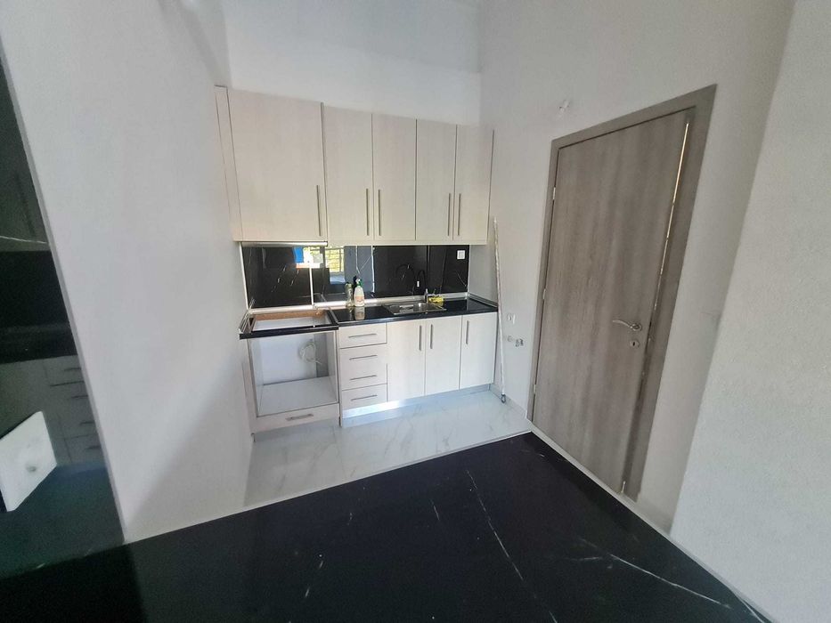 Продава нова къща-мезонет с площ 68м2 двор 200м2 в Неа Врасна, Гърция