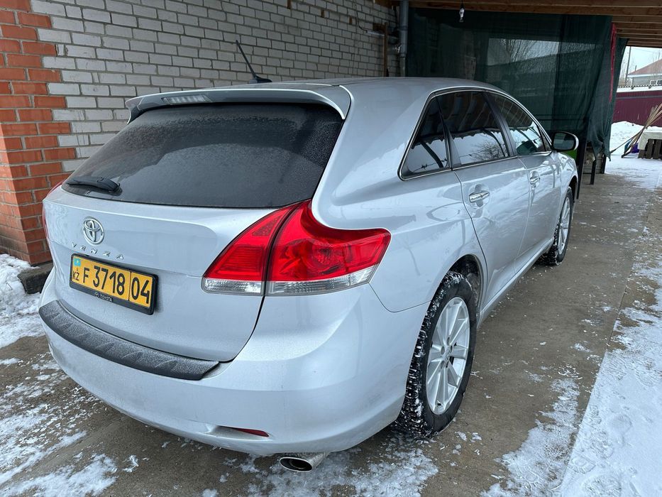 Продается Тойота "Венза"