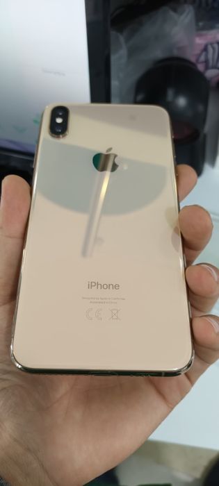 Iphone Xsmax gold