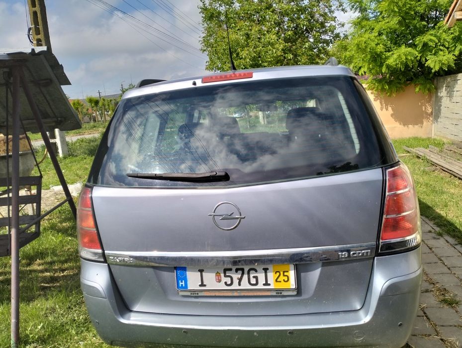 Opel Zafira 1.9 Diesel
